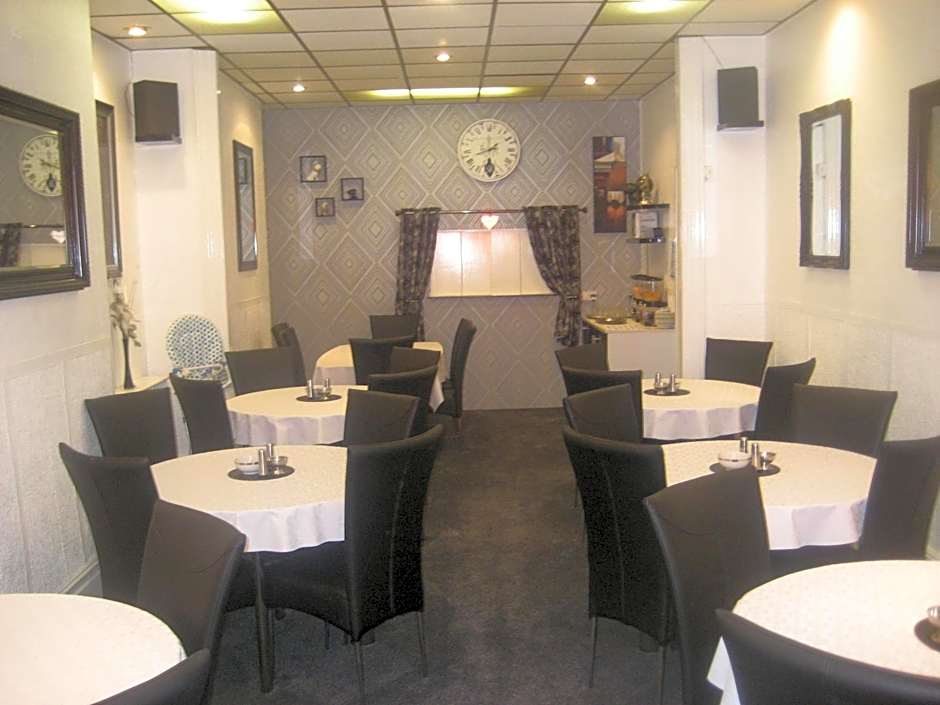 The Mornington Hotel