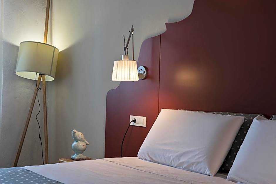 Elia Zampeliou Hotel