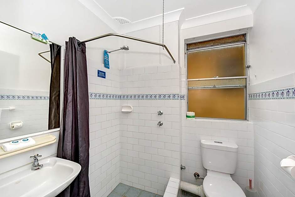 Oxley Cove Holiday Apartment