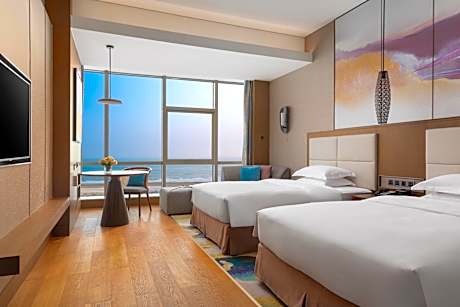 King Room with Sofa Bed - Non-Smoking