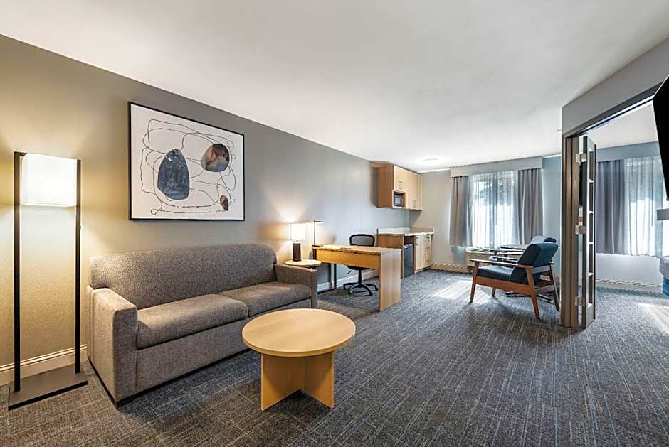 Days Inn by Wyndham Thunder Bay North