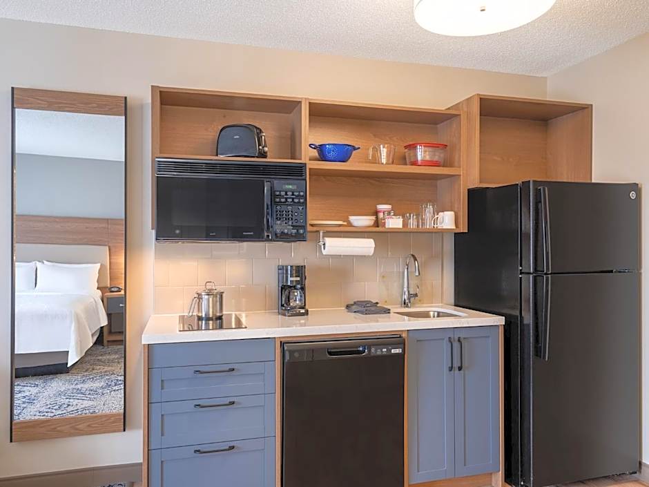 Candlewood Suites Rockford By IHG
