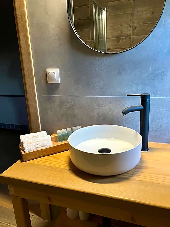 Melofegaro Guesthouse