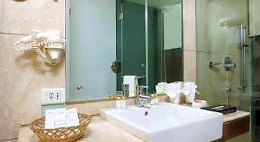 Radisson Hotel Sector 29 Gurugram