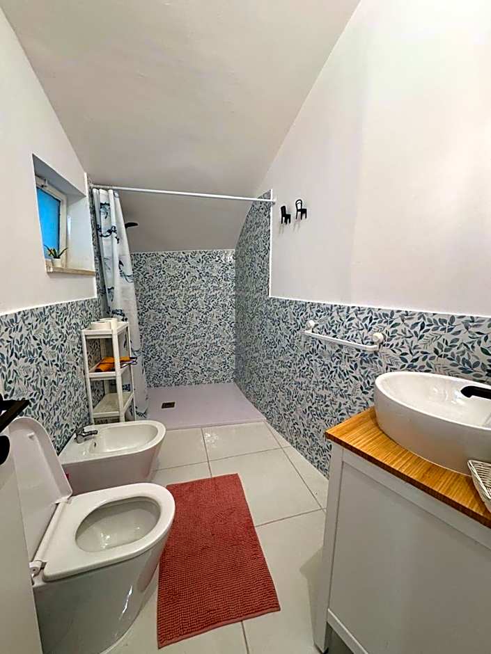 Il Caimano B & B, con piscina dall'11 Luglio al 31 Agosto