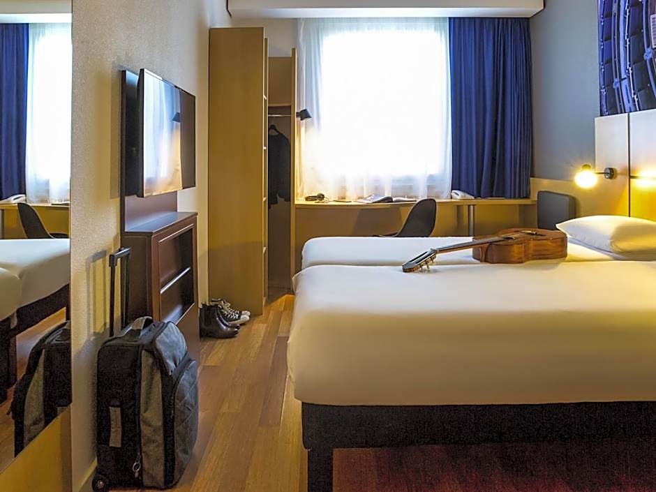 Ibis Geneve Petit Lancy Hotel