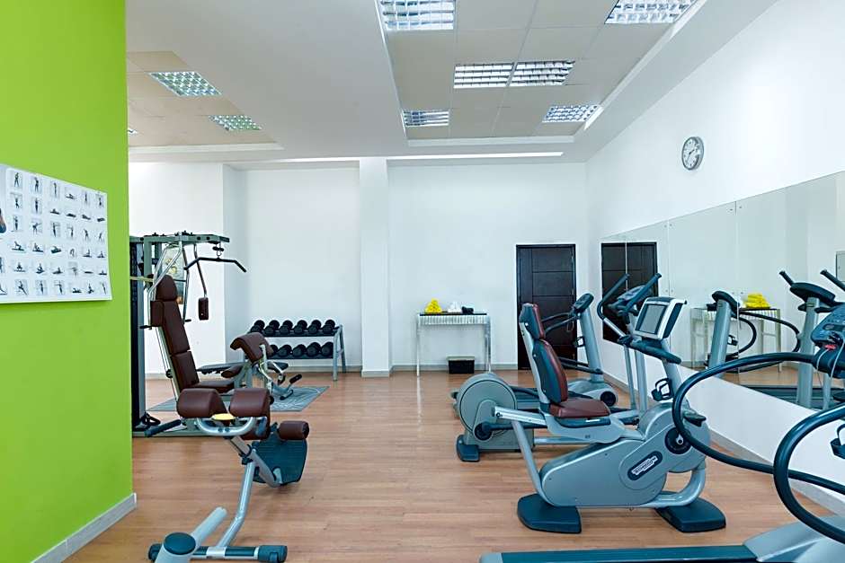 Al Hail Waves Hotel Managed By Centara