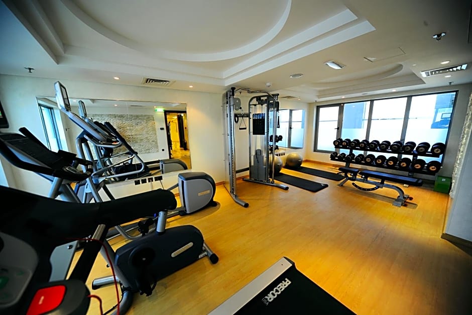 Monaco Hotel – Dubai, PA
