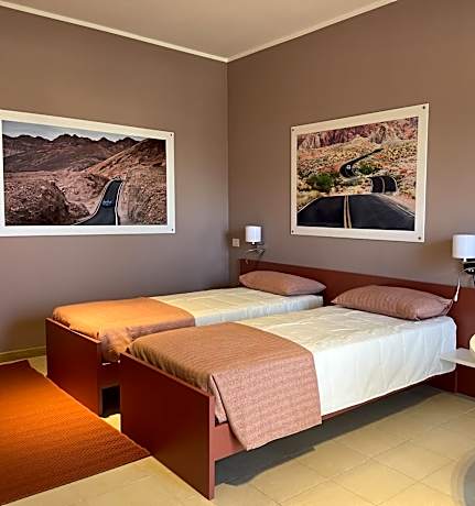 Twin Room with Private Bathroom