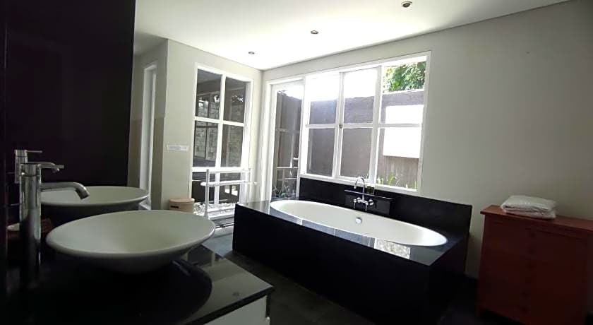The Radian Villa