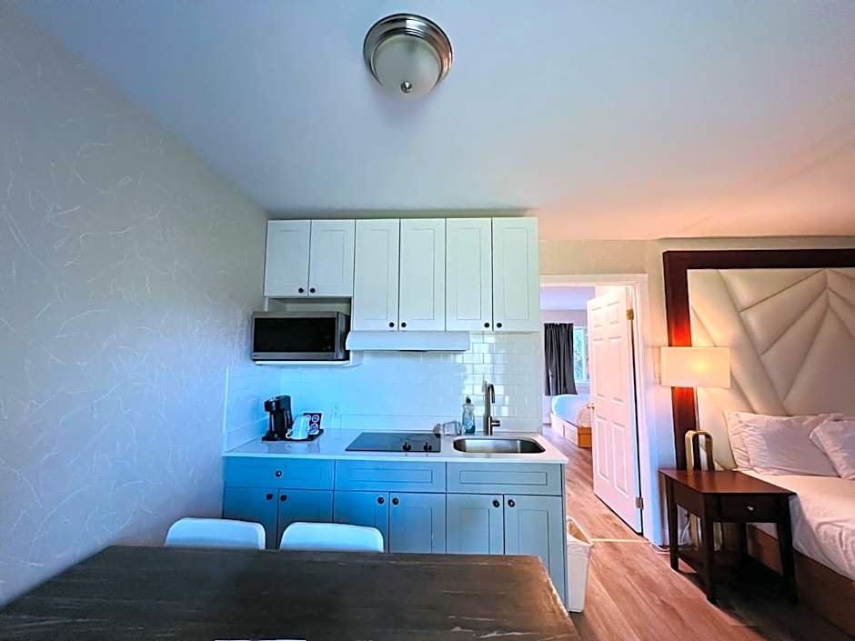 Hotel Civilia Lakeside by Civilia Golf Retreat