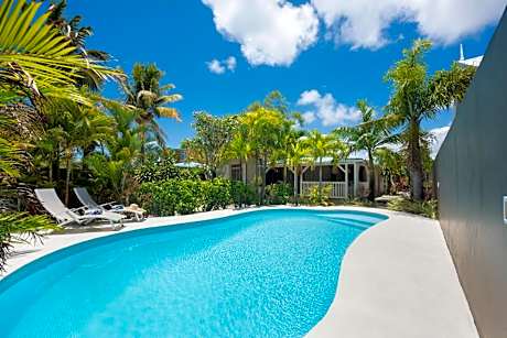 Quaint 4-Bedroom Cottage in a fishing village
