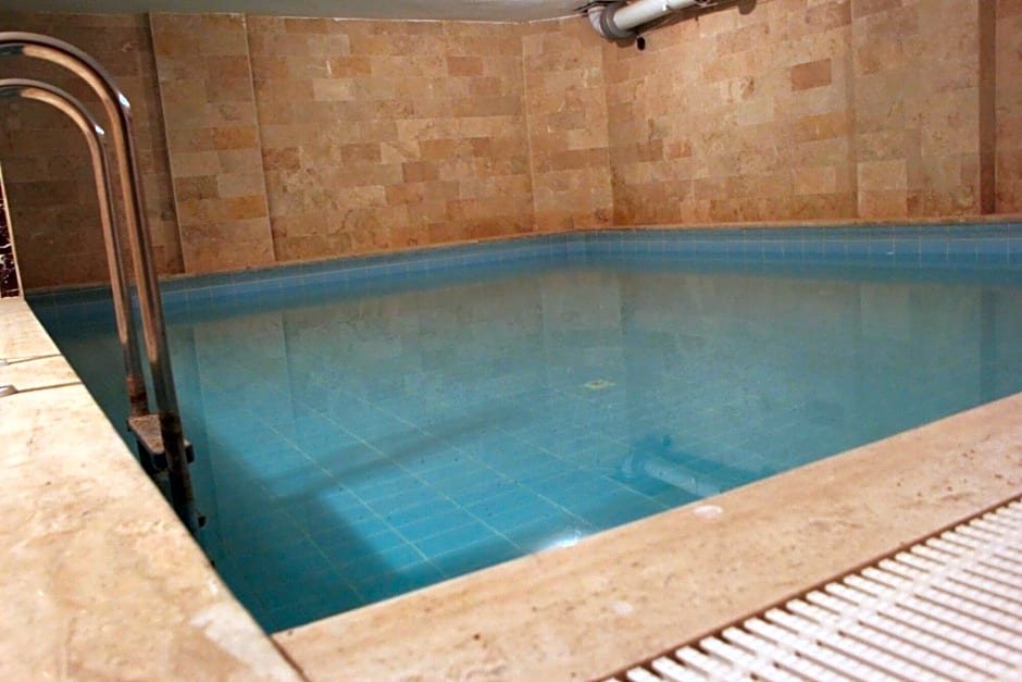 Begonvil Otel Alacati