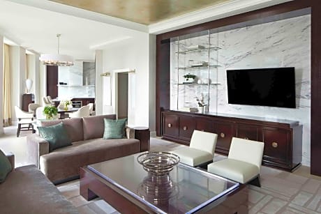 Presidential Suite - Two Terraces - King Bed