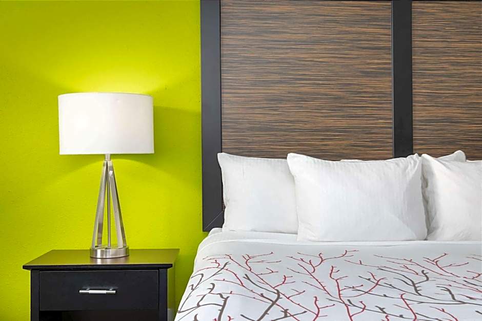 La Quinta Inn by Wyndham Calhoun South I-75