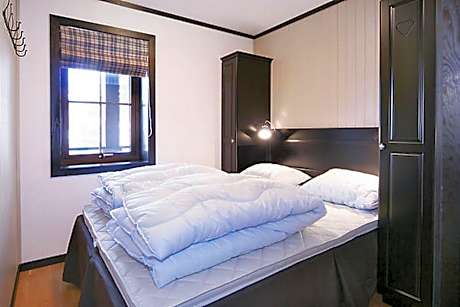 Five-Bedroom Apartment