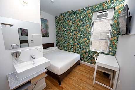 King Room with Shared Bathroom