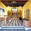 Palacio Provincial San Juan, Curio Collection by Hilton