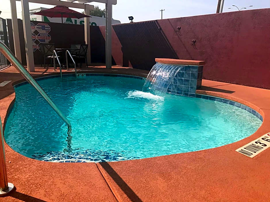 Skyline Hotel and Casino