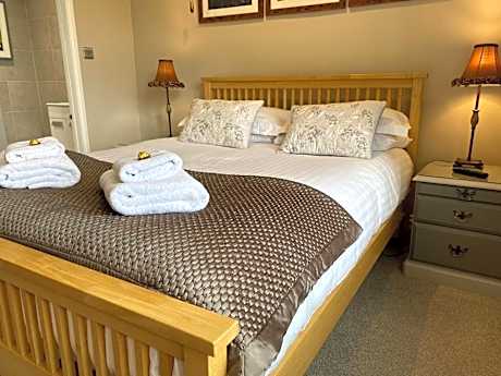 Superior Double Room with Lake View