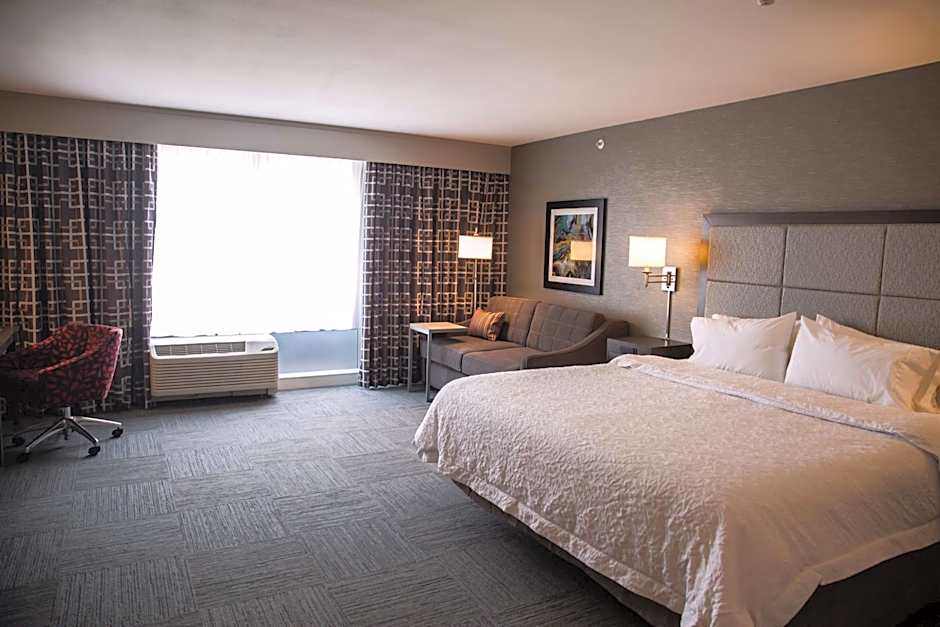 Hampton Inn By Hilton Pontiac, IL