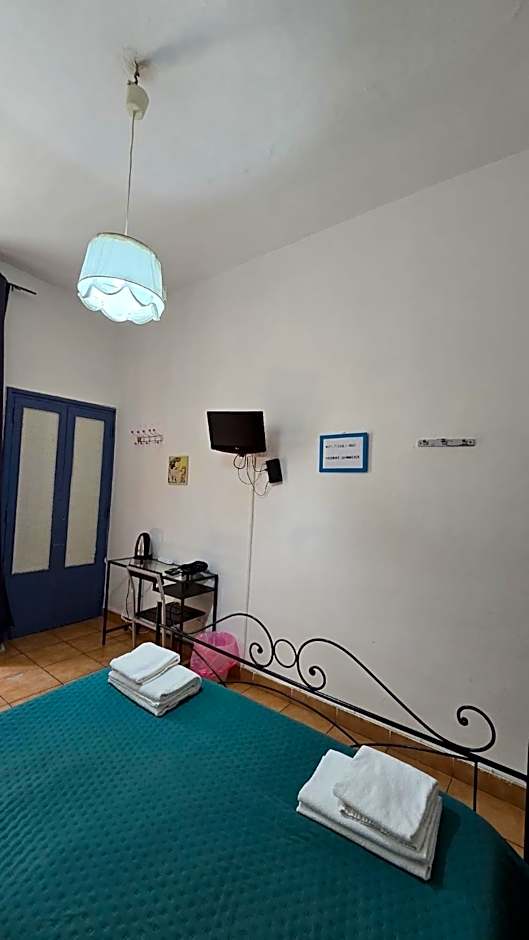 Meltin' Rome Guest House