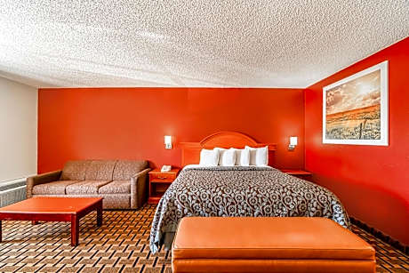 King Bed with Sofa Bed Smoking