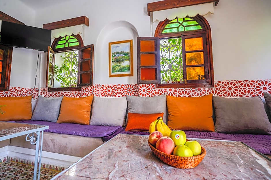 Riad Salt River