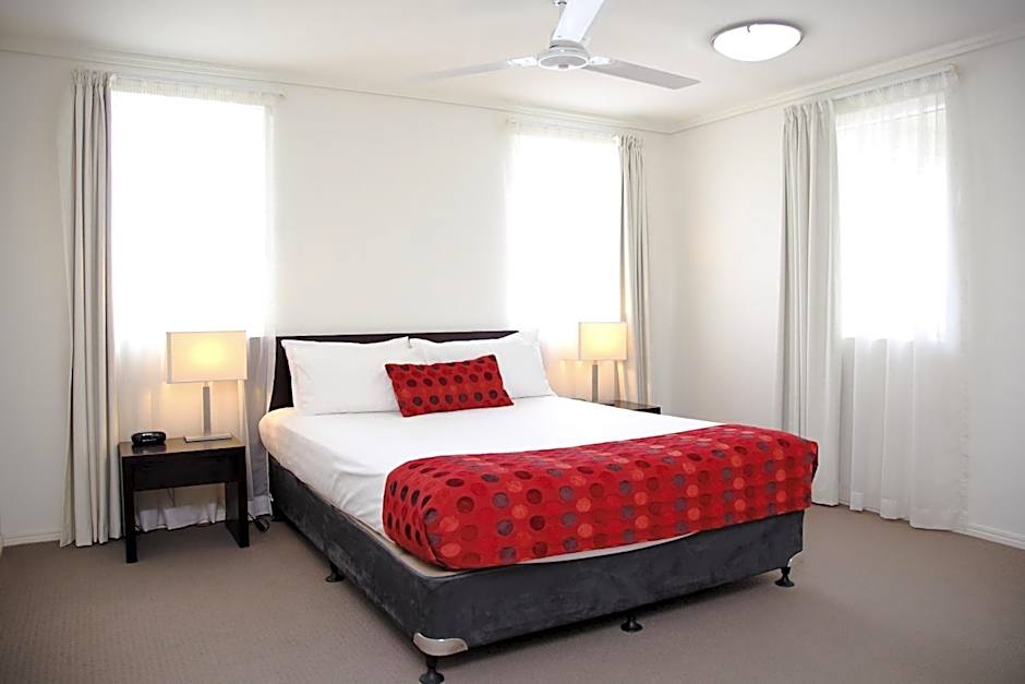 Photo 1 of 12 of 1 Bedroom Apartment