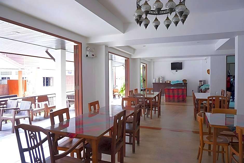 Sri Chiang Khan Hotel
