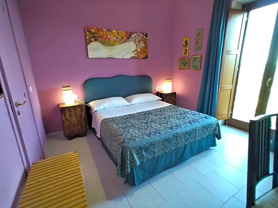 Afra Bed & Breakfast – Castellabate, UT