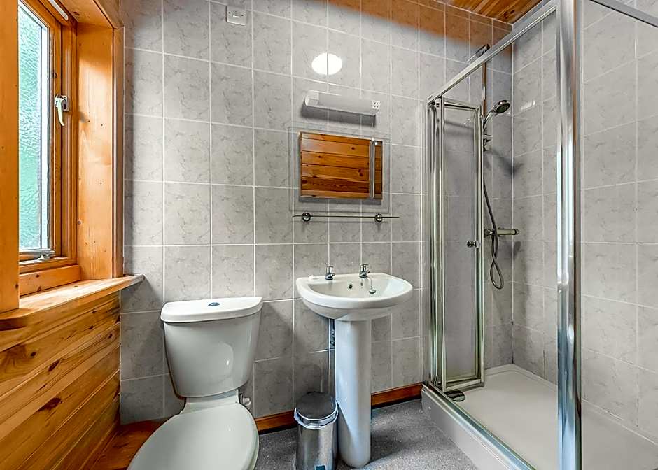 Woodland Park Lodges