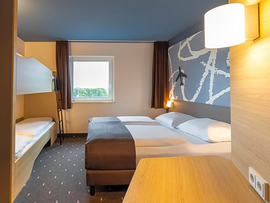 B&B HOTEL Frankfurt-Hahn Airport