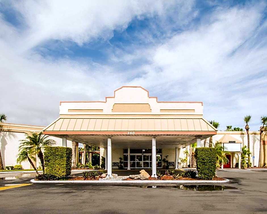 ISLAND HOTEL of Space Coast