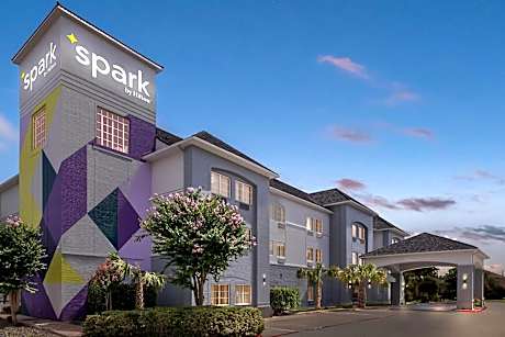 Spark by Hilton Missouri City Sugar Land