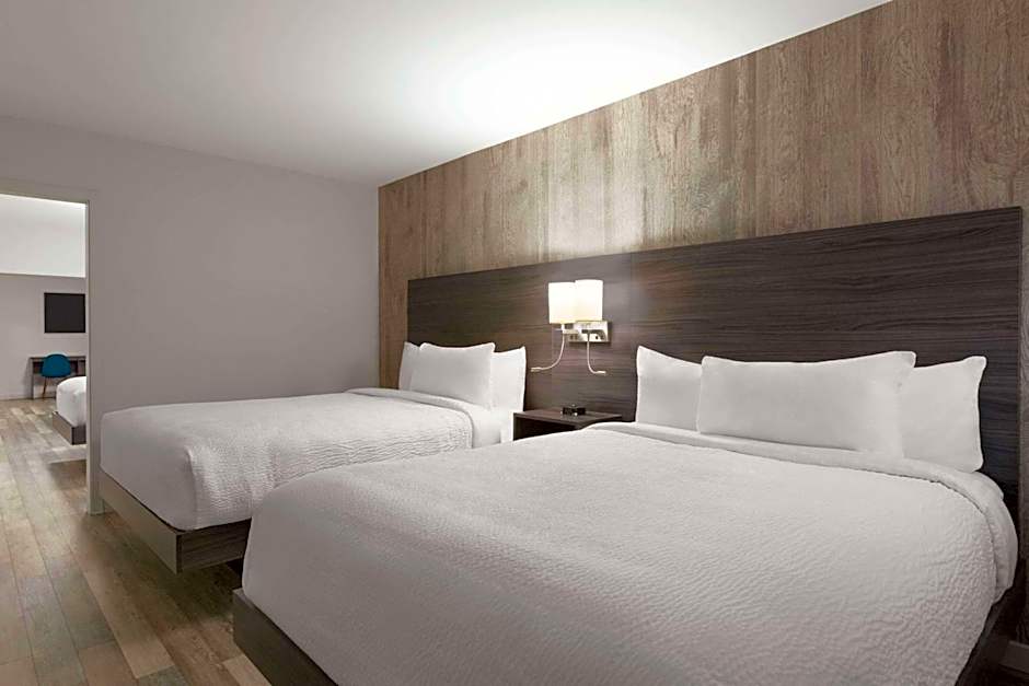 Days Inn by Wyndham Saint John