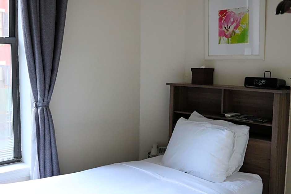 Midtown West Hotel