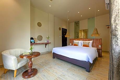 Junior Suite with City View