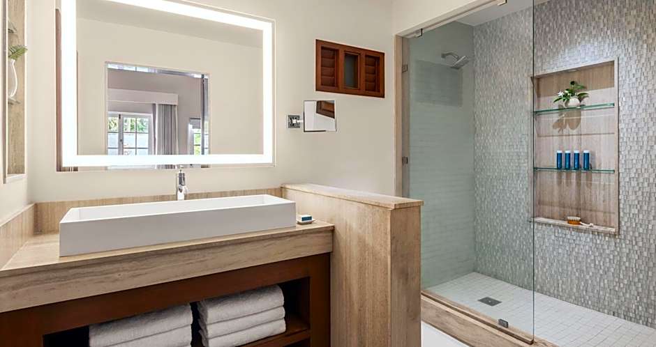 Sandals Halcyon Beach All Inclusive - Couples Only