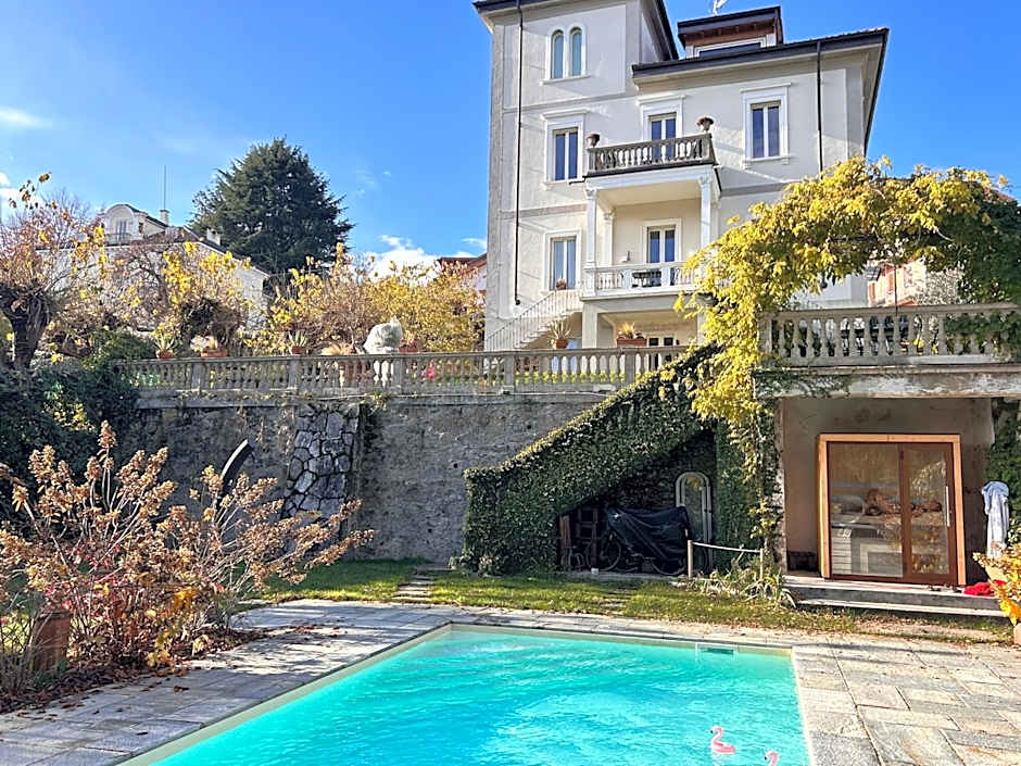 White Lilac Romantic B&B - Adults only