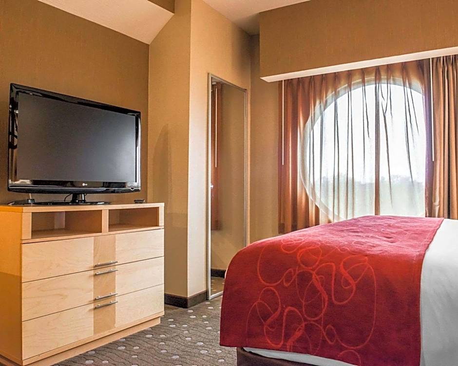 Comfort Suites Monroeville