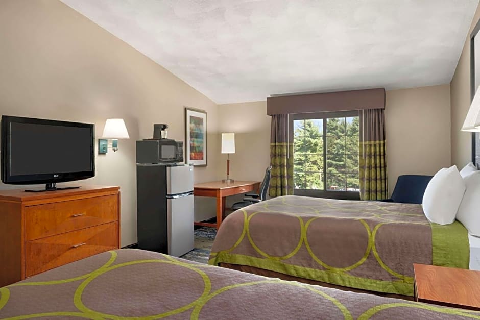 Super 8 by Wyndham West Greenwich/Providence