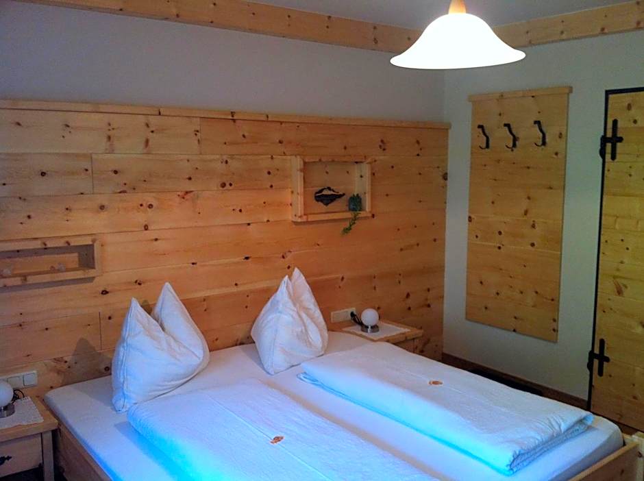 Pension und Apartment Edelweiß