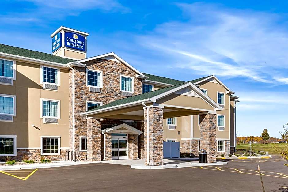 Cobblestone Hotel & Suites Denmark - Green Bay