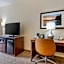 Comfort Suites Lake Geneva East