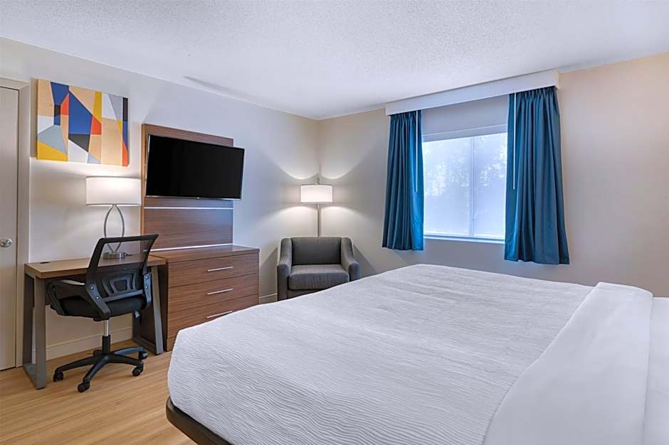 Baldwin Inn & Suites, SureStay Collection by Best Western