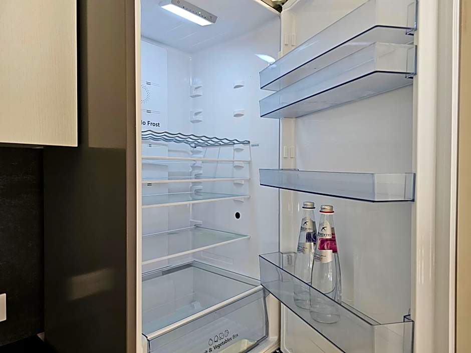 Maria's Home by MONHOLIDAY