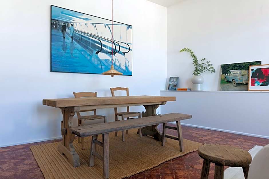 Photo 1 of 7 of Suite