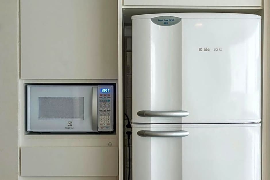 ITNC024- Apê com 4 quartos na Av. Atlântica de BC