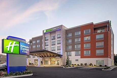 Holiday Inn Express & Suites Sandusky